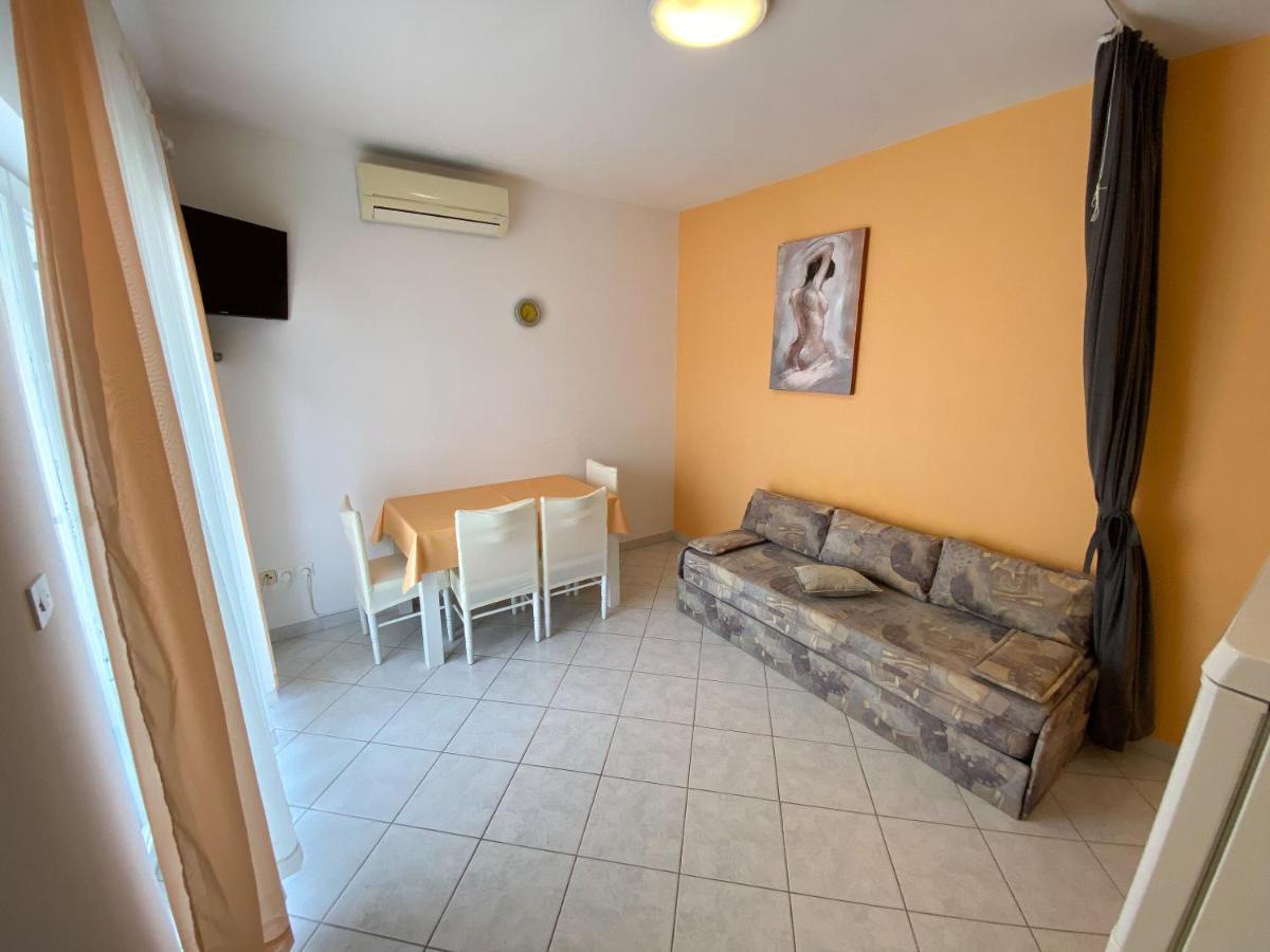 Apartments Pulic 자보리치 외부 사진